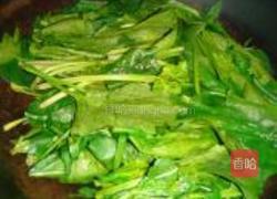 肉末菠菜的做法图解1