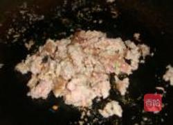 肉末菠菜的做法图解2
