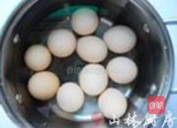 煮茶叶蛋的做法图解1
