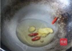 猪小排烧土豆的做法图解2