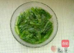 凉拌莴笋叶的做法图解2