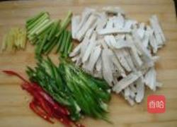素炒白豆干的做法图解1