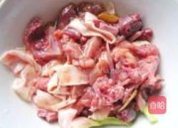 三鲜鱼肚汤的做法图解2