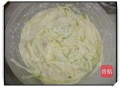 土豆萝卜丝饼的做法图解5