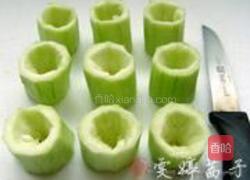 虾仁干贝鸳鸯丝瓜盅的做法图解1