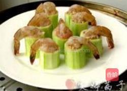 虾仁干贝鸳鸯丝瓜盅的做法图解6
