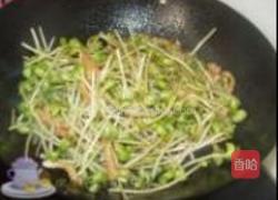青豆苗炒肉的做法图解8
