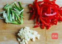 素炒红薯柄的做法图解4