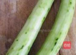 酸甜辣黄瓜的做法图解1