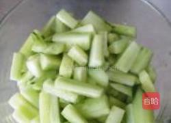 酸甜辣黄瓜的做法图解7