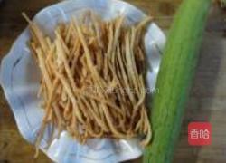 丝瓜炒馓子的做法图解1