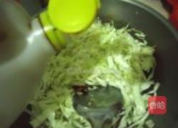 炝炒包菜丝的做法图解6