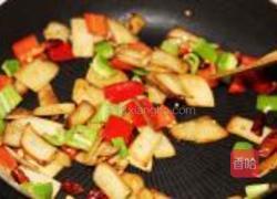 小炒酱香杏鲍菇的做法图解5