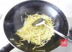 韭黄炒肉丝的做法图解6