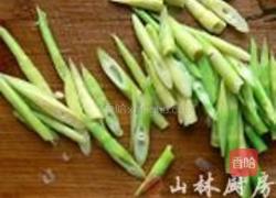 雪菜春笋的做法图解2