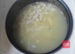 竽头芹菜海米粥的做法图解6
