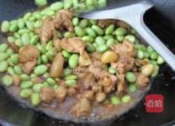 毛豆米烧鸡腿的做法图解5