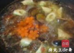 什菌排骨煲的做法图解7