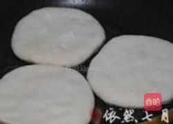 猪肉小白菜馅饼的做法图解6