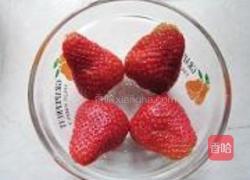 酸奶草莓的做法图解3