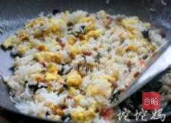 韩式辣白菜炒饭的做法图解5