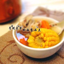 猪骨胡萝卜玉米汤的做法[图]