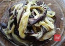 风味茄条的做法图解3