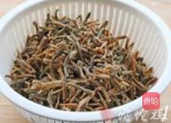 腊仔鸡烧干豆角的做法图解1