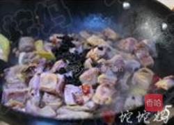 腊仔鸡烧干豆角的做法图解5