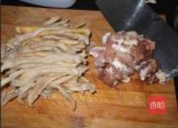 萝卜干炒肉粒的做法图解3