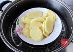 洋葱火腿土豆饼的做法图解2