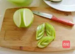 水果拼盘的做法图解3