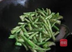 番茄豇豆的做法图解3