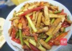 蒜苗炒香干的做法图解9