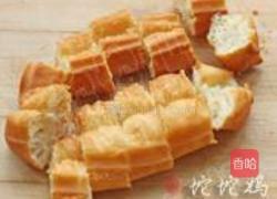 水果虾仁油条沙拉的做法图解4