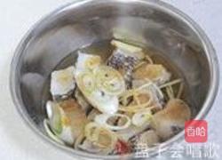 橙汁鳕鱼的做法图解1