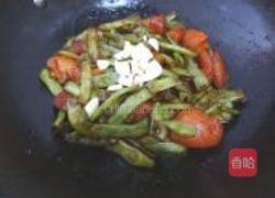 番茄焖扁豆的做法图解8