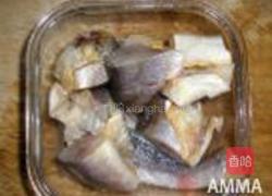 酱烧黄花鱼的做法图解1