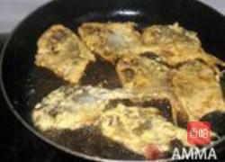 干炸小鲳鱼的做法图解6