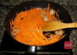 胡萝卜炒猪肉的做法图解4