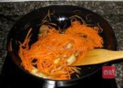 胡萝卜炒猪肉的做法图解5