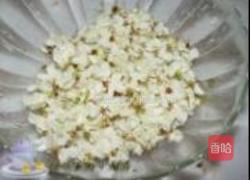 槐花饼的做法图解2