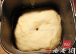 火腿芝士面包卷的做法图解1