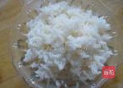 咸鸭蛋炒饭的做法图解1