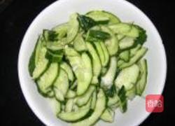 鸡心炒黄瓜的做法图解2