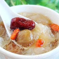 桂圆银耳红枣羹的做法[图]