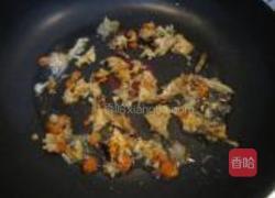 蟹肉年糕汤的做法图解5