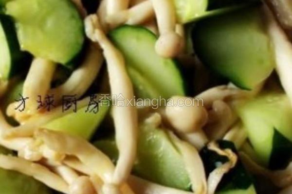 黄瓜炒海鲜菇
