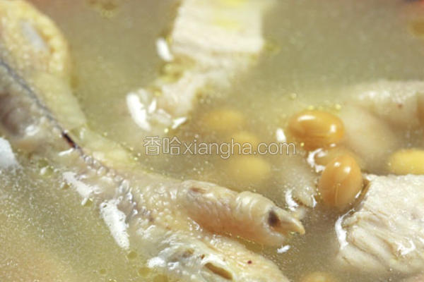 黄豆鸡脚汤