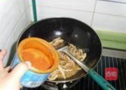 红椒炒肉丝的做法图解4